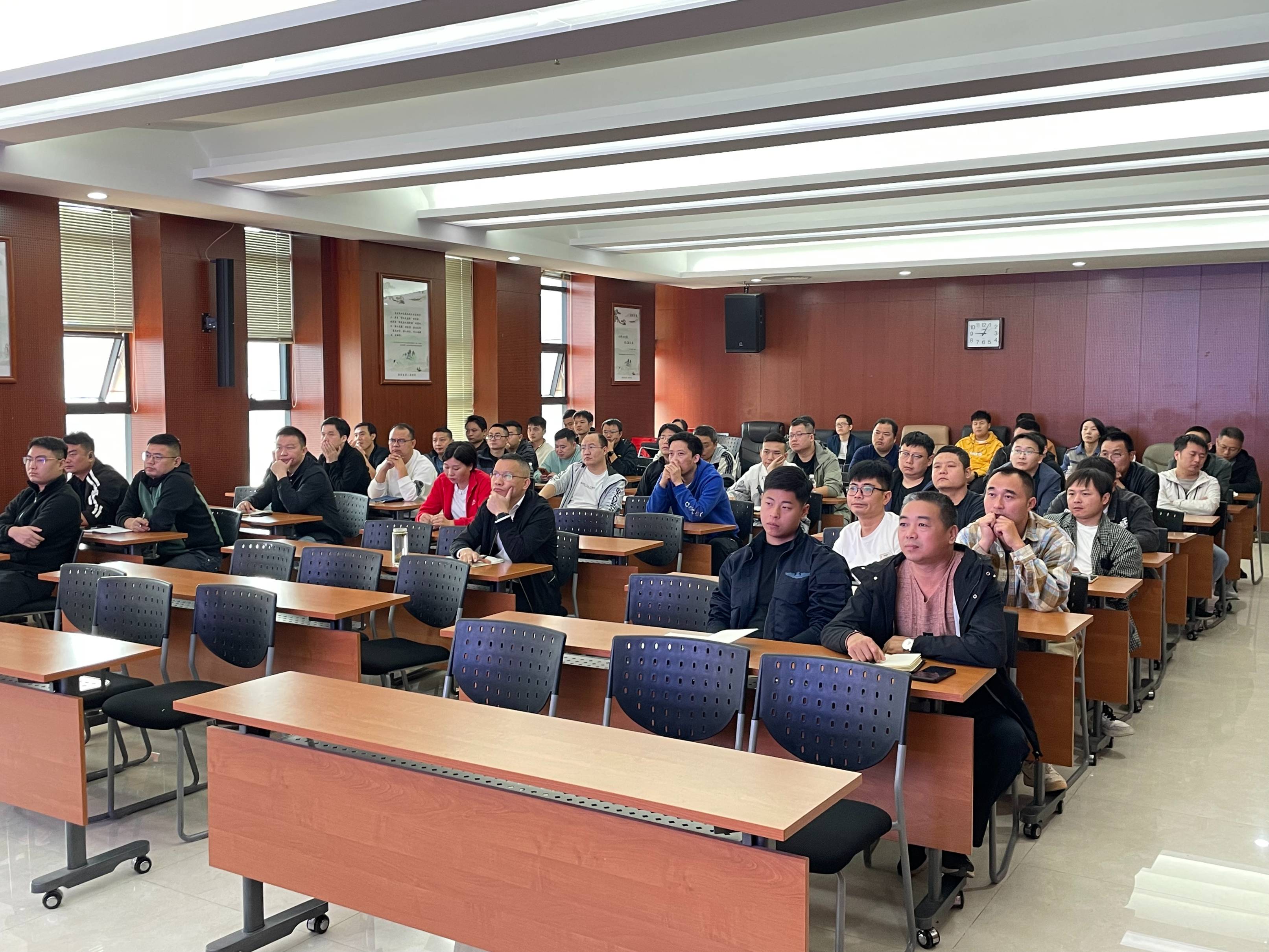 1731297620328289.jpeg 測(cè)繪院7.jpeg